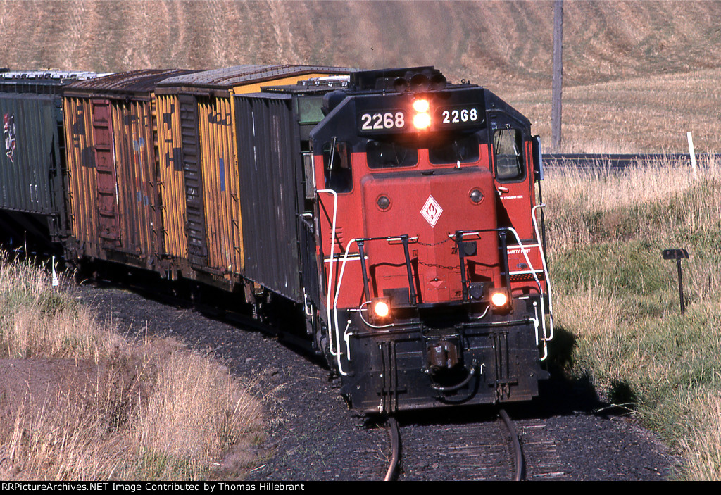 PCC GP35 2268 Southbound at Eden WA Oct 2004